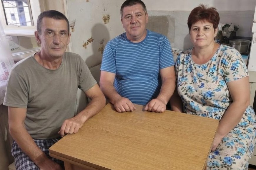 Unerwarteter Besuch: Ein Familiengeheimnis in der Küche